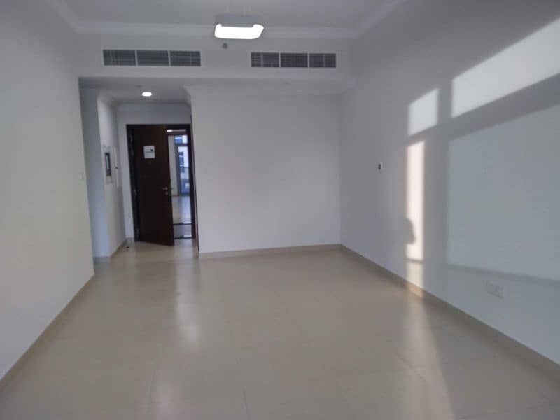 شقة في أرجان 2 غرف 76000 درهم - 6605079
