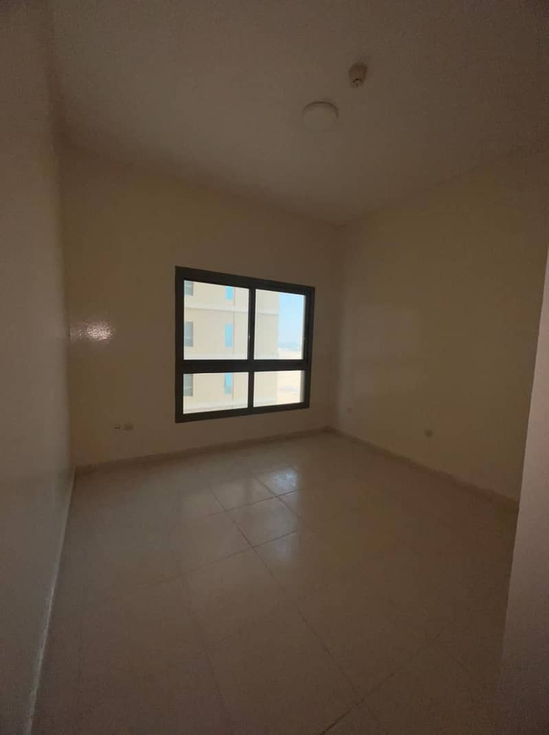 VERY GOOD PRICE  & AMAZING ONE BEDROOM  FOR SALE