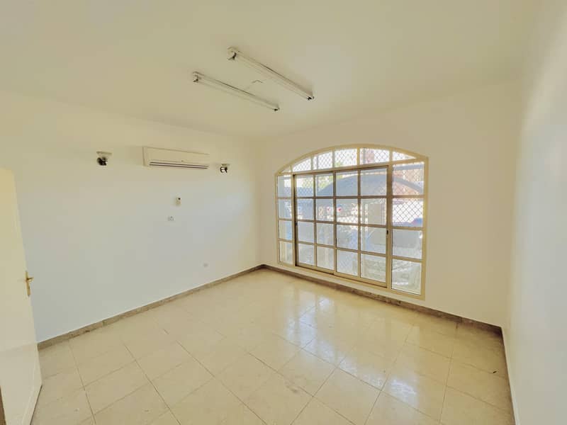 Квартира в Аль Мутарад, 3 cпальни, 38000 AED - 6608170