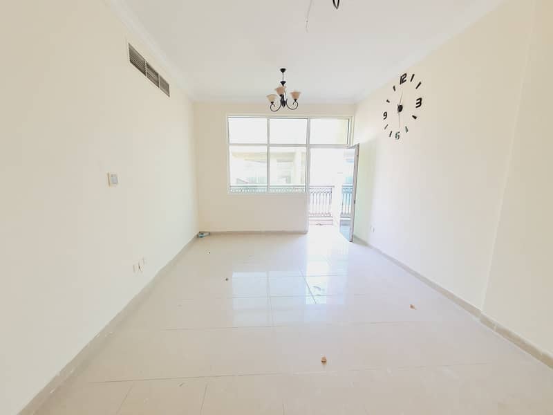 Квартира в Мувайле, 2 cпальни, 26990 AED - 6608252