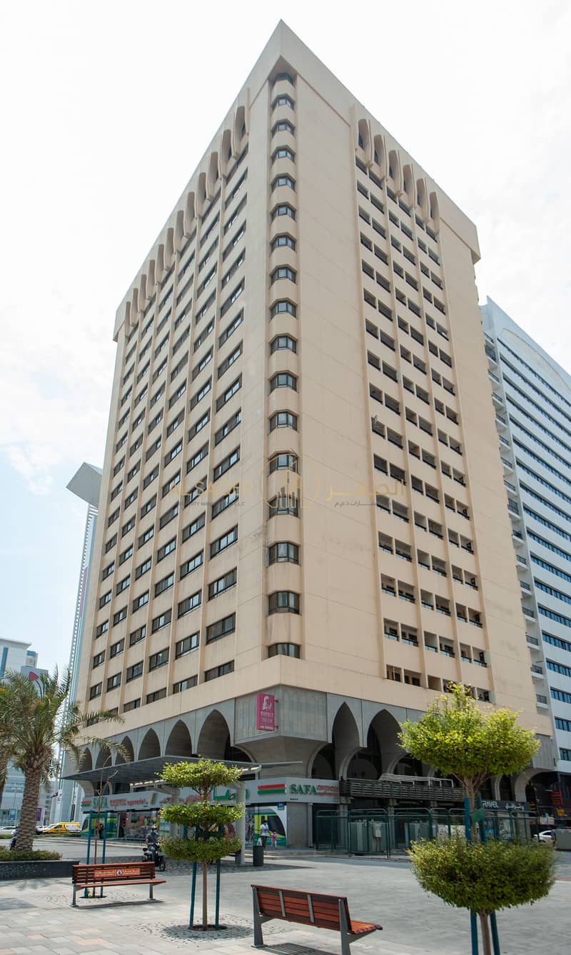 شقة في برج منصور،شارع السلام 3 غرف 75000 درهم - 5070663
