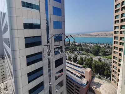 4 Bedroom Flat for Rent in Sheikh Khalifa Bin Zayed Street, Abu Dhabi - HUGE 4BHK MAID , STORE|PARTIAL SEA VIEW|