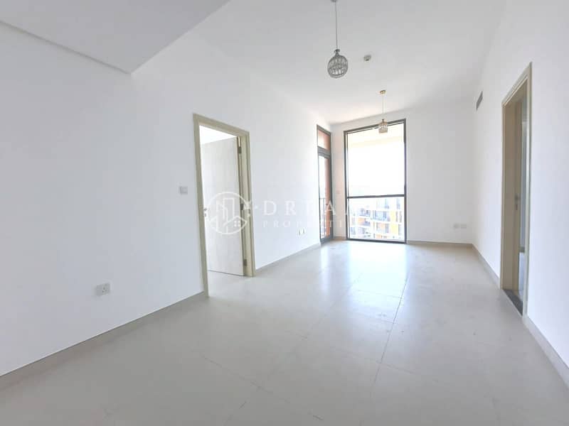 Unfurnished | Vacant | Perfect Layout