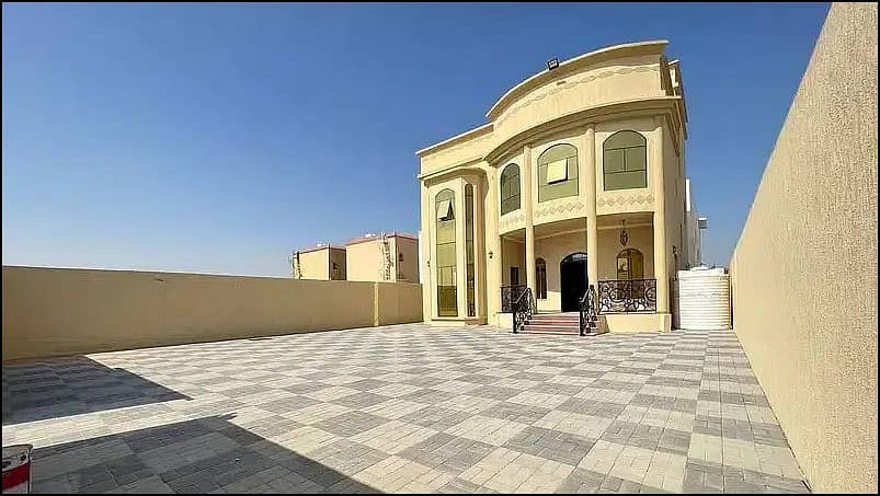 For sale a luxurious villa in Al Mowaihat area, very distinctive and unique finishing and a large yard area