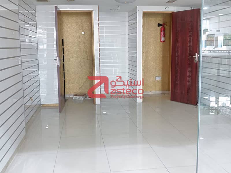 Fitted retail shop | Prime location | Vacant