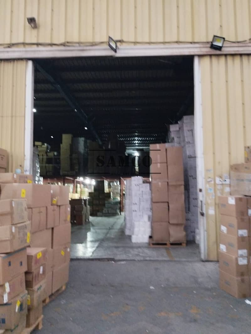 Spacious Road Facing  5000 sqft Warehouse For Rent In Al Quoz 3