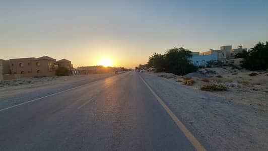 Plot for Sale in Al Mowaihat, Ajman - For sale residential investment land in Al Mowaihat 1, an area of ​​4.842thousand feet, residential investment villas