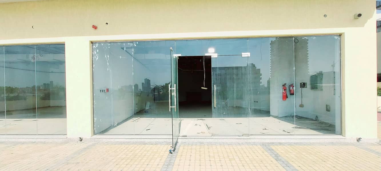 1006sqft in 119640AED. Very nice building Luxurious Ready to move shop for rent in Arjan Area