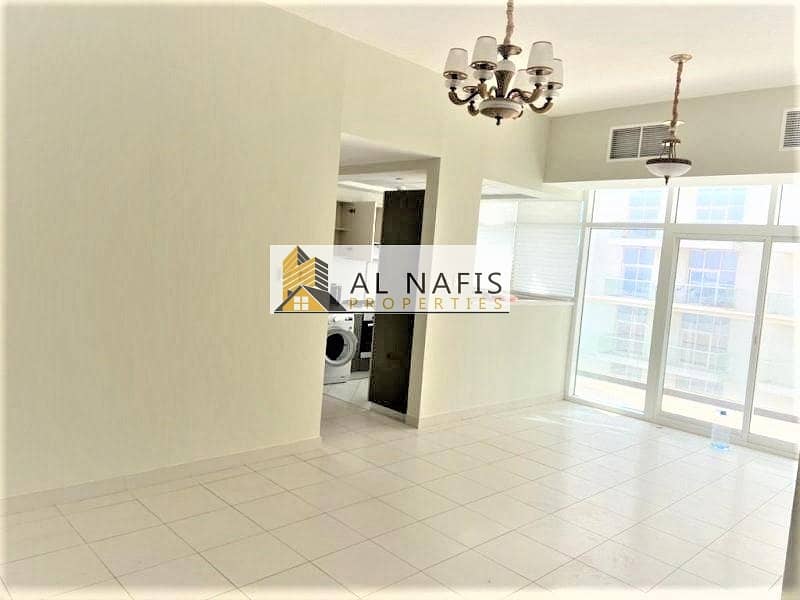 Квартира в Дубай Студио Сити，Глитц 3, 2 cпальни, 875000 AED - 5629644