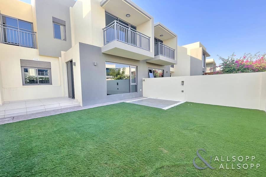 3 Bedroom | Available Now | Close To Pool