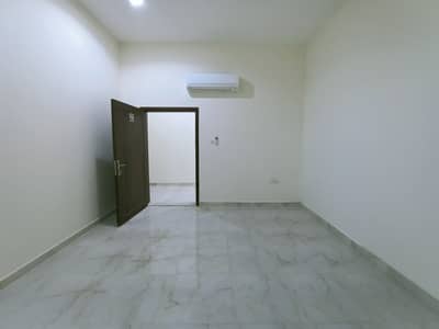 2 Bedroom Flat for Rent in Baniyas, Abu Dhabi - 2 BEDROOMS HALL CLOSE TO LULU AND GLOBAL INDIAN SCHOOL AT BANIYAS.
