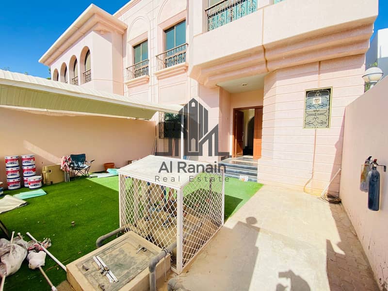 Amazing 3 Br | Duplex Villa | Private Entrance