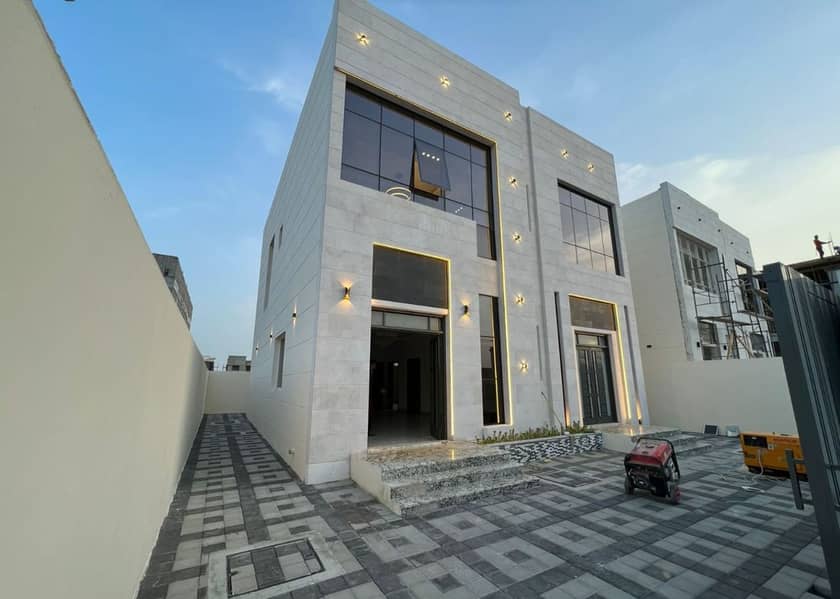 At a snapshot price and without down payment, a two-storey villa near the mosque, one of the most luxurious villas in Ajman, with a palace design, wit