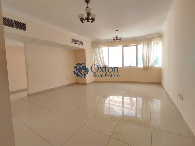 Квартира в Аль Тааун, 2 cпальни, 35000 AED - 6618105