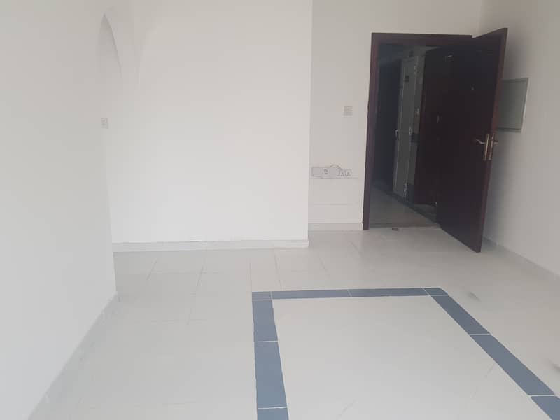 600 SQFT 1 BEDROOM HALL BALCONY AND CENTRAL A. C MAIN ROAD