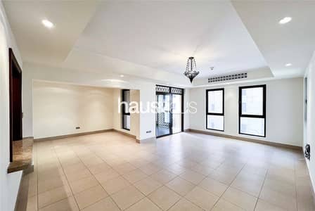 فلیٹ 2 غرفة نوم للبيع في وسط مدينة دبي، دبي - شقة في مسکة مسکة المدينة القديمة‬ وسط مدينة دبي 2 غرف 2400000 درهم - 6618325