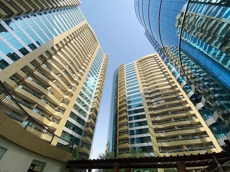 2 Bed Hall || Horizon Towers || Parking || Open View