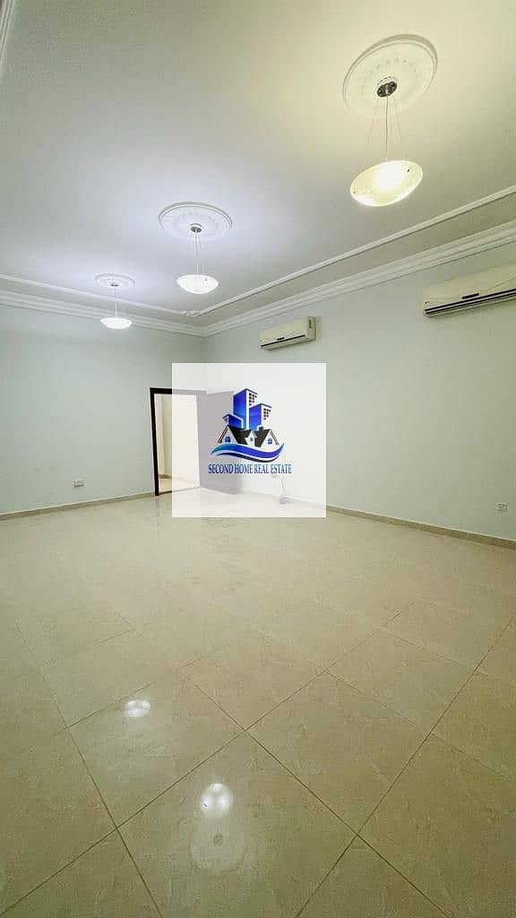 Separate Entrance| 04 Bedroom Hall Plus Majlis| New Shahama
