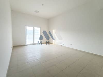 فلیٹ 2 غرفة نوم للايجار في القوز، دبي - شقة في وصل كريستال القوز 4 القوز 2 غرف 60500 درهم - 6621359