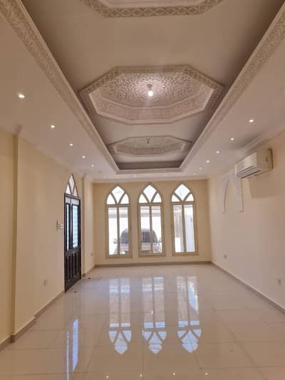 OUT CLASS 6BHK VILLA WITH MAJLIS,LIVING AREA,MAID ROOM,ALL MASTER ROOMS NEAR MAZYAD MALL IN MBZ CITY