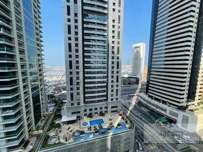 فلیٹ 1 غرفة نوم للايجار في دبي مارينا، دبي - شقة في برج الشعلة دبي مارينا 1 غرف 99000 درهم - 6615107