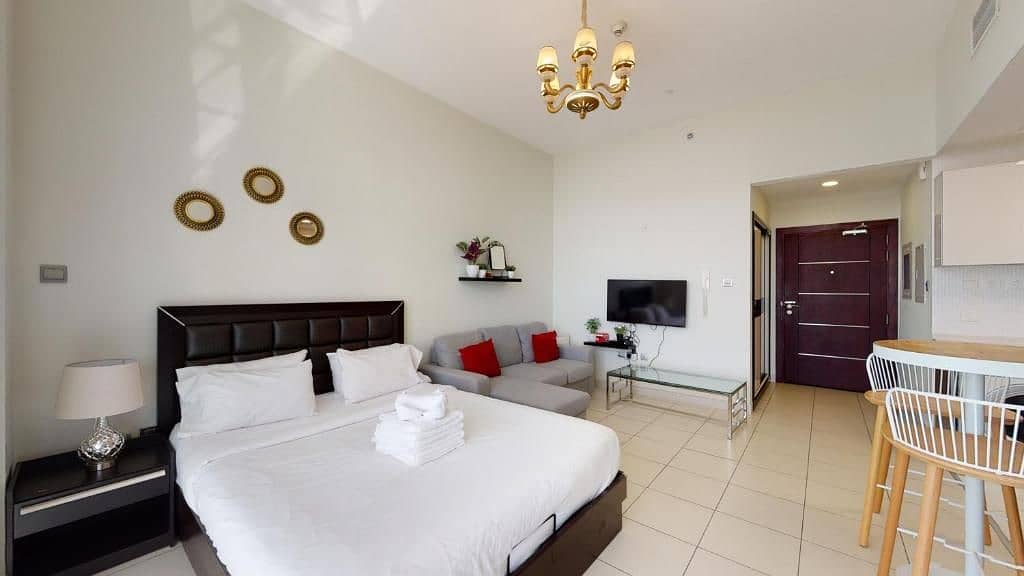 BOOK AND STAY WEEKLY IN  A COSY FULLY FURNISHED STUDIO IN DUBAI