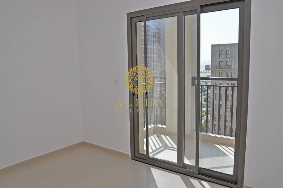 Premium TOP Floor | 2 Balconies | Corner apartment | Central Park facing