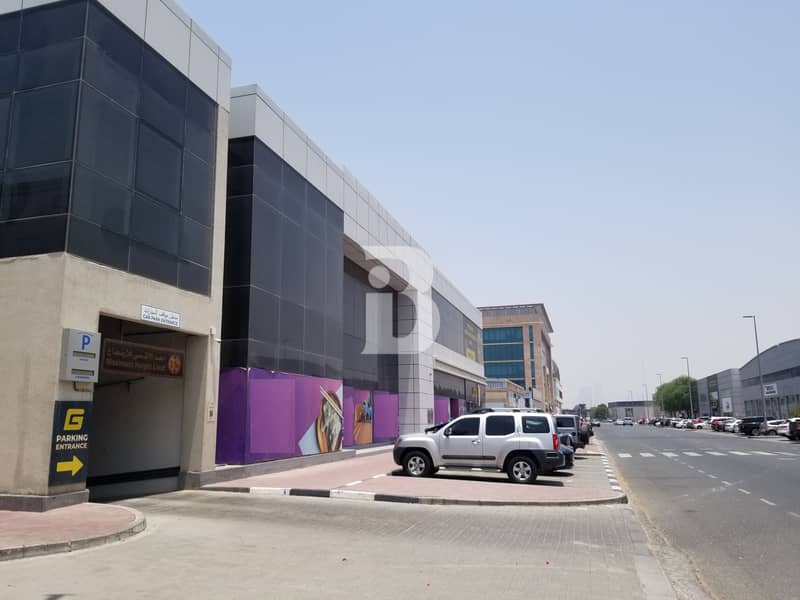 Sheikh Zayed Road | Showroom + Mezzanine Sheikh Zayed Road | Showroom + Mezzanine