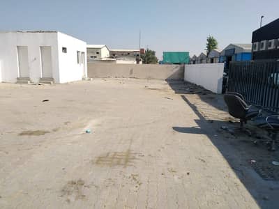 Industrial Land for Rent in Industrial Area, Sharjah - For rent open lands in the fourth industrial area, different areas, at a reasonable price