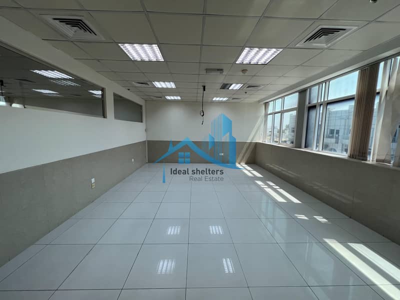 PRIME LOCATION | READY TO MOVE|FITTED OFFICE SPACE