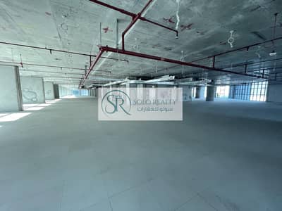 مکتب  للايجار في شارع الفلاح، أبوظبي - بدون عمولة | مكتب مساحة واسعة | بناية راقية | 2740 متر مربع | Shell &Core