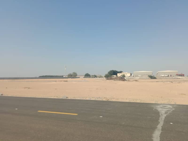 For sale industrial land on the street exempt from registration fees in the industrial area