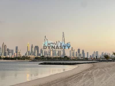 Plot for Sale in Pearl Jumeirah, Dubai - Corner Plot | Grade A Location | Multiple Units