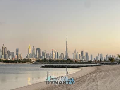 Plot for Sale in Pearl Jumeirah, Dubai - Corner Plot | Grade A Location | Multiple Units