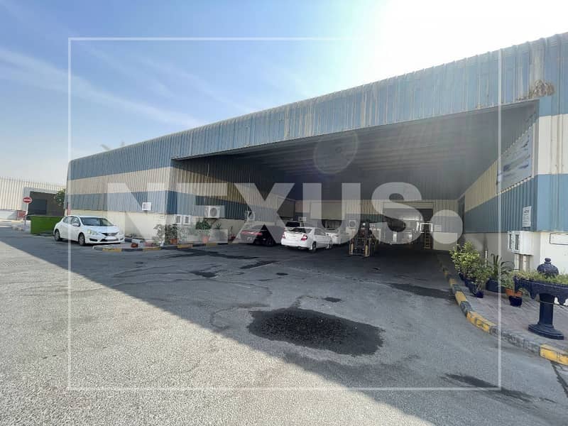 Warehouse with loading bay | Ample parking