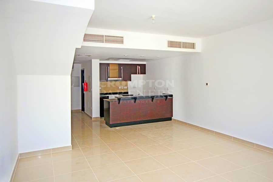 Green Community | Single Row | Garden |Spacious
