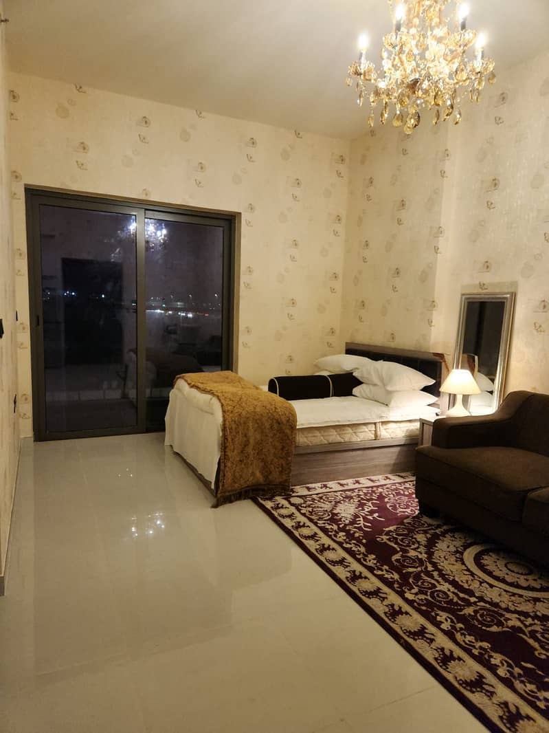 STUNNING NEWLY FULLY FURNISHED STUDIO AVAILABLE FOR RENT IN LAWNZ