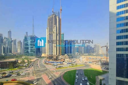 Office for Sale in Business Bay, Dubai - Canal View| Large Layout| Shell and Core| Must See