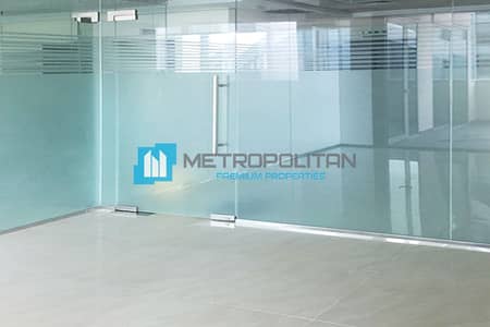 Office for Sale in Business Bay, Dubai - Fitted Office with Partitioned|High Floor|View Now