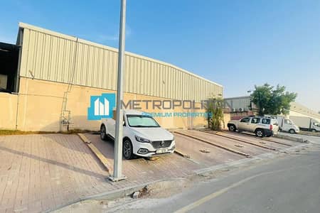 Warehouse for Sale in Al Quoz, Dubai - Warehouse |8 Units Rented with Decent Activities