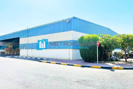 Warehouse for Sale in Dubai Investment Park (DIP), Dubai - DIP 2 | Huge Insulated Warehouse | Investor's Deal