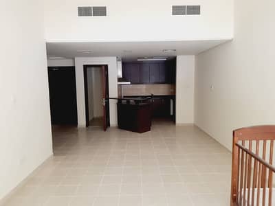 1 Bedroom Apartment for Rent in Discovery Gardens, Dubai - Huge Unfurnished 1BHK  in St#4