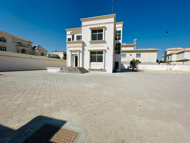 Stand Alone 7 Master Bed Room Hall Big Size Villa with Driver Room in Khalifa City B/Shakhbout City