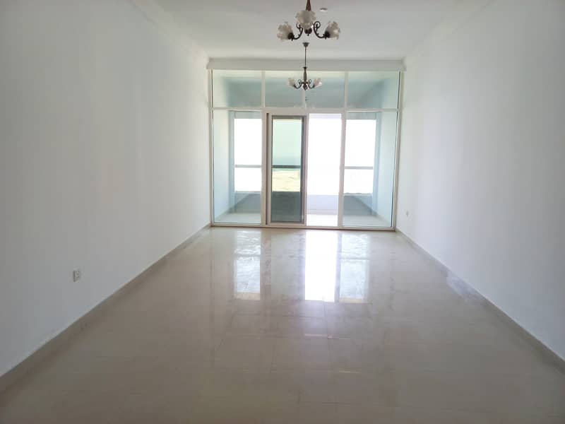 No commission 20 days free 3bhk with wardrobe,balcony,gym, pool kids play area in al Taawun sharjah