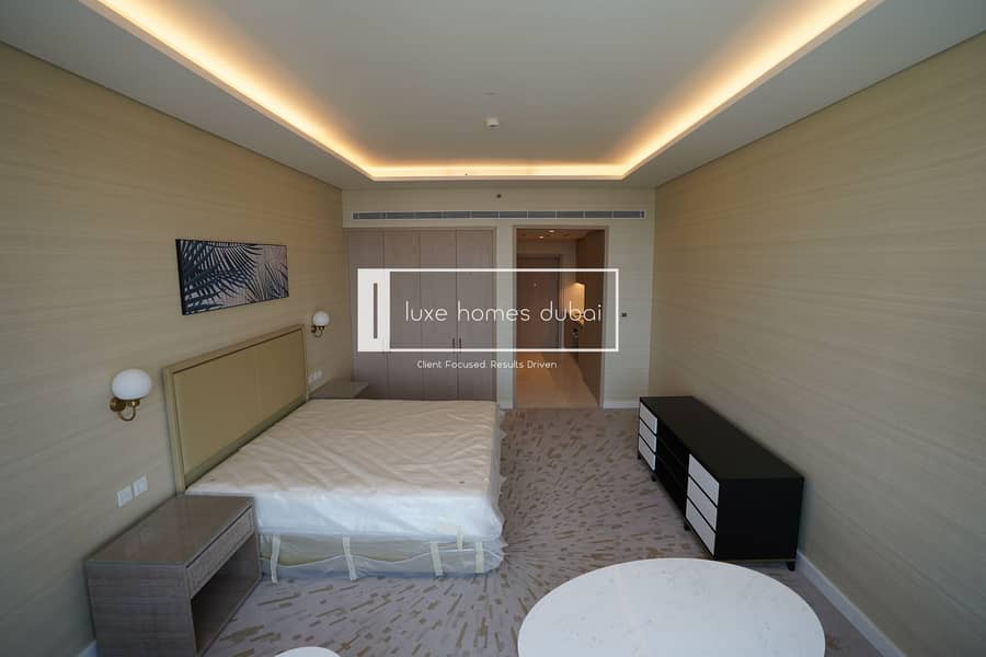 Studio for Sale | The Palm Tower | Palm Jumeirah
