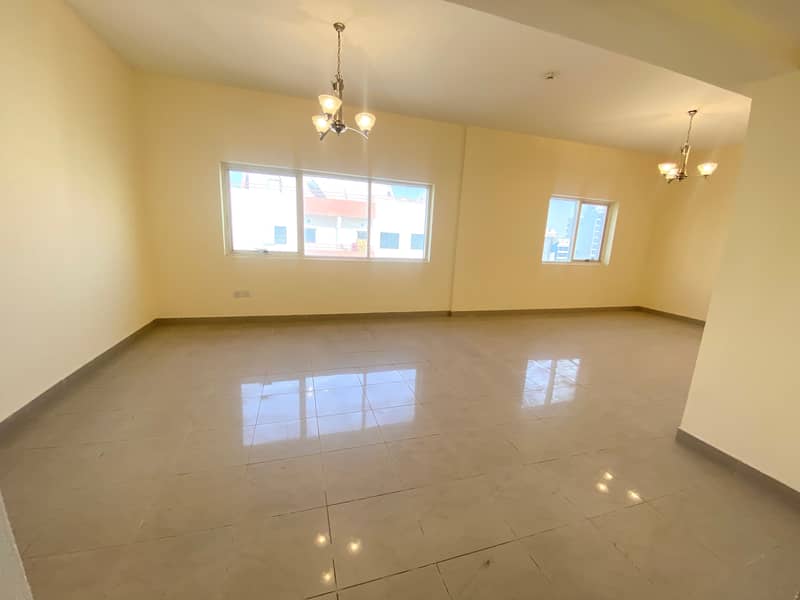 Spacious well Maintain 3Bhk Available With  Balcony Wardrobes in 68k