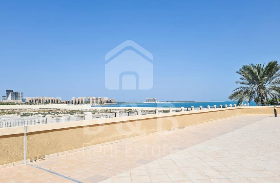 Incredible 3 BR + Maid with Garden & Sea View