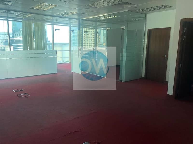 fitted office with partitions ideal for 14 visas