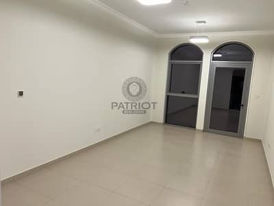 BRAND NEW BUILDING /HIGH QUALITY/ LUXURY  2 BHK WITH BALCONY AVAILABLE IN AL BARSHA  SOUTH 3
