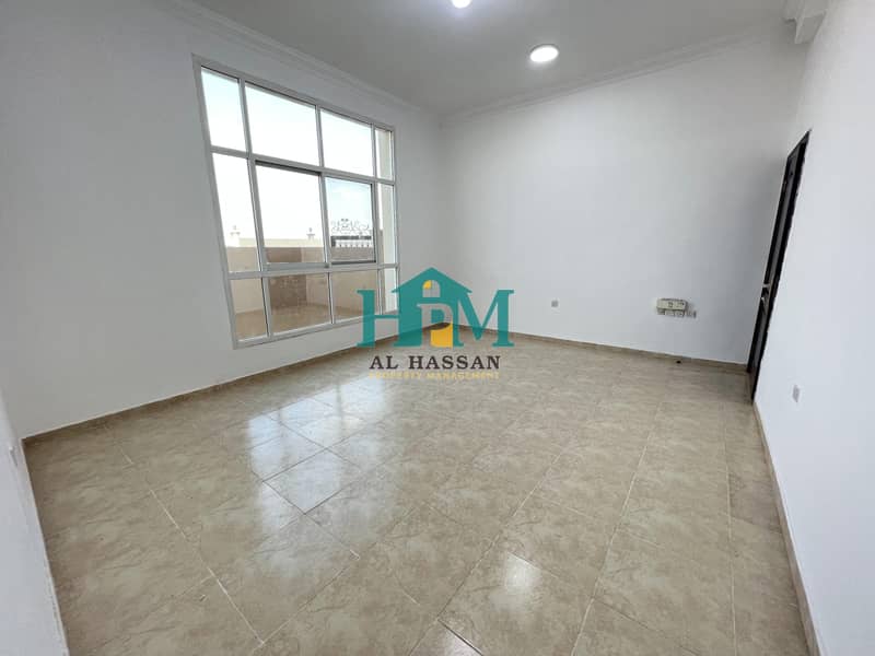 Квартира в Аль Шамха, 3 cпальни, 60000 AED - 6644596